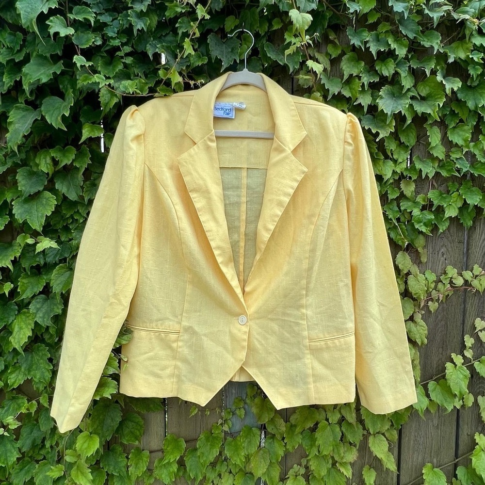 Vintage 80s yellow blazer